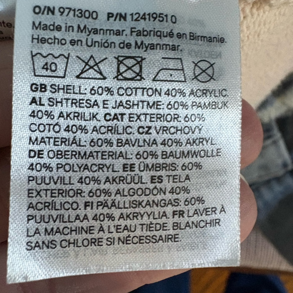 Girls H&M cream v-neck smiley face sweater - Picture 5 of 5
